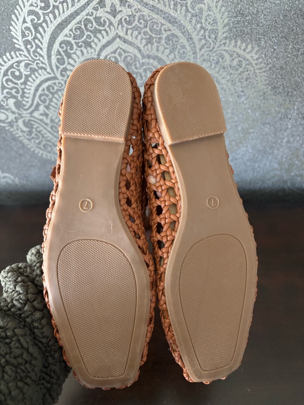 NWOT Braided Mary Jane Flats in Tan - Picture 5 of 5